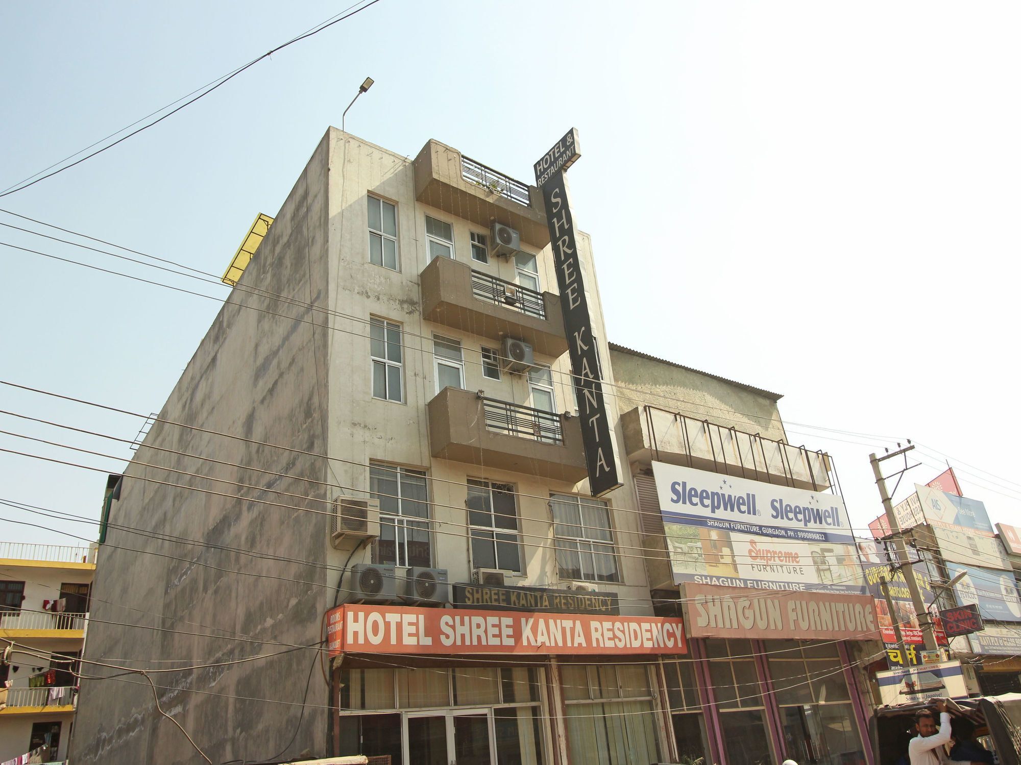 Oyo 576 Hotel Shree Kanta Residency คูร์เคาน์ ภายนอก รูปภาพ